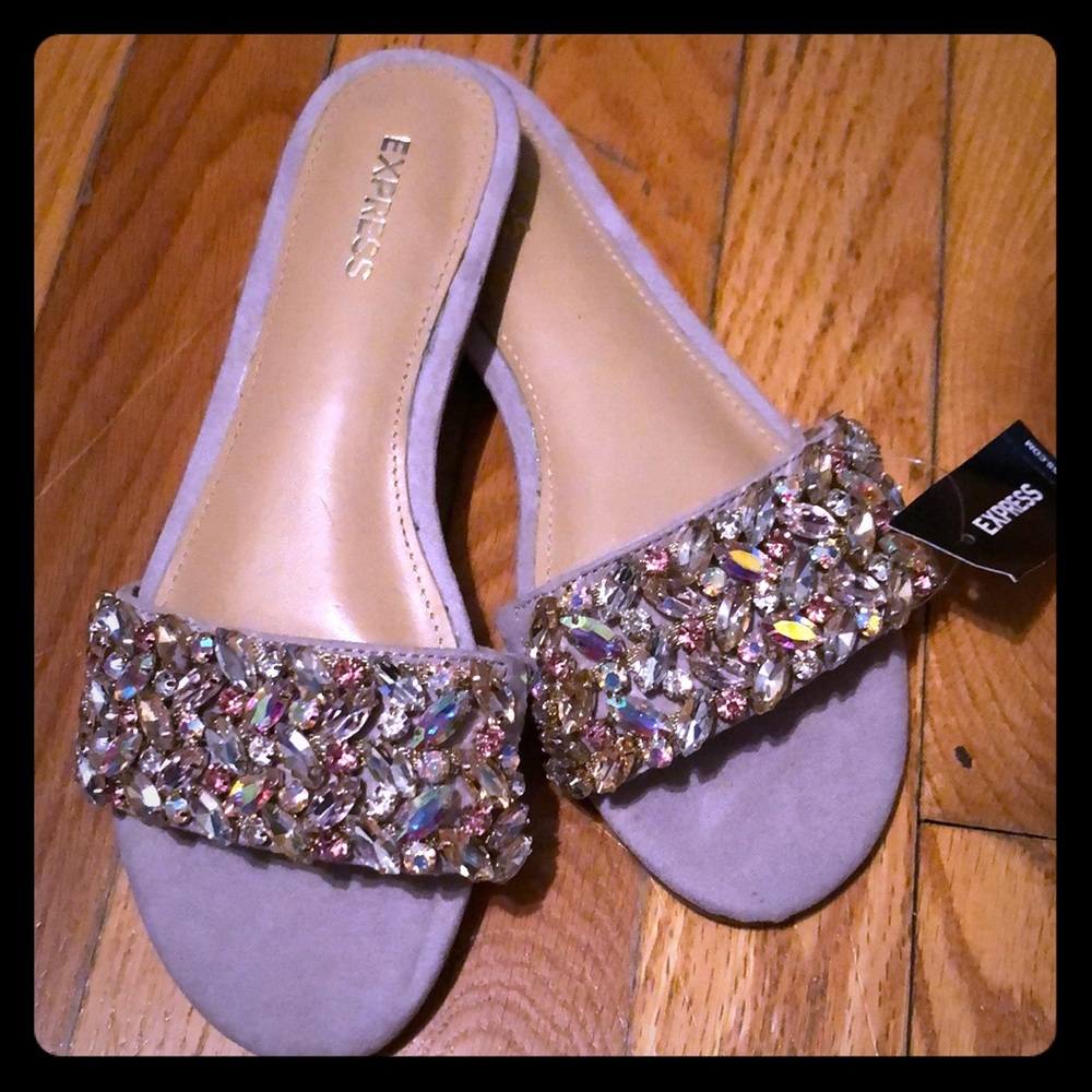 Express Sandals